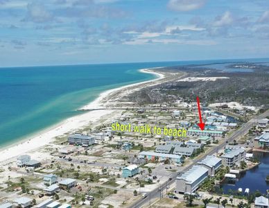 102 40th St Unit B, Mexico Beach, FL, 32456