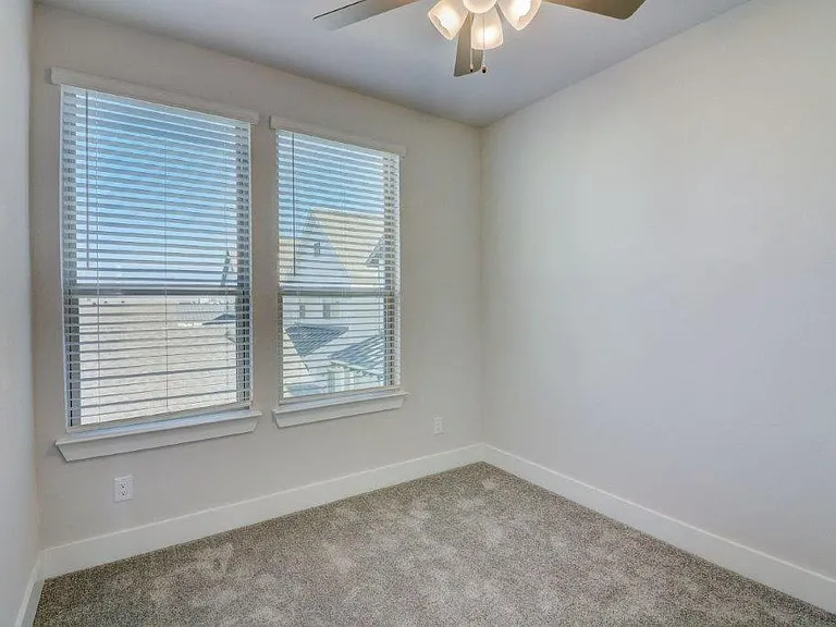 2501 Ascension Blvd — Photo 40