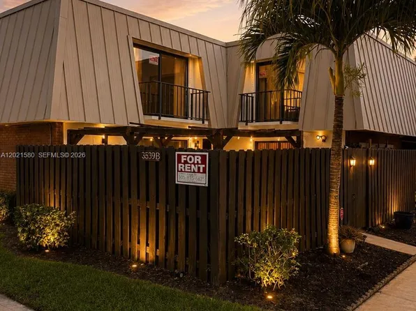 3359 Gardens East Dr APT B, Palm Beach Gardens, FL 33410