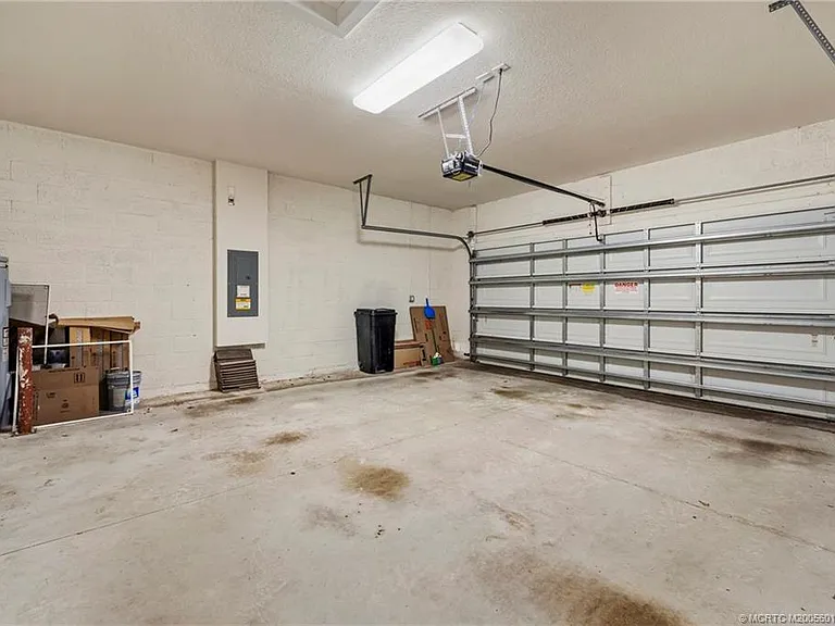 7461 SW Harbor Cove Dr — Photo 19