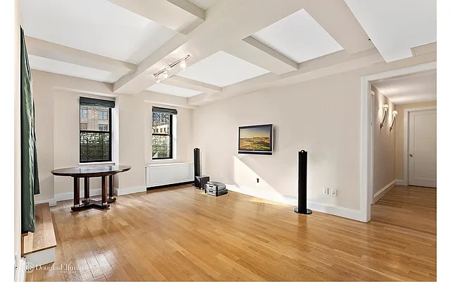 Rented by Douglas Elliman | media 17