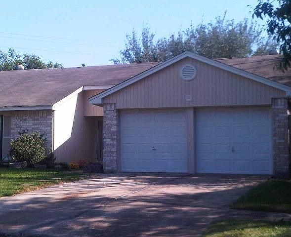 1st image of 16207 Summer Dawn Ln