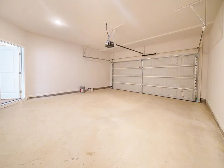 5120 Hillington Way — Photo 28