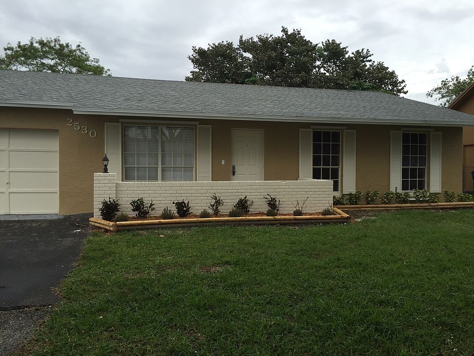 1st image of 2530 NW 110th Ter
