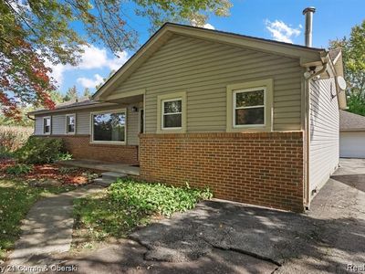 18007 Morton Ave, Belleville, MI, 48111