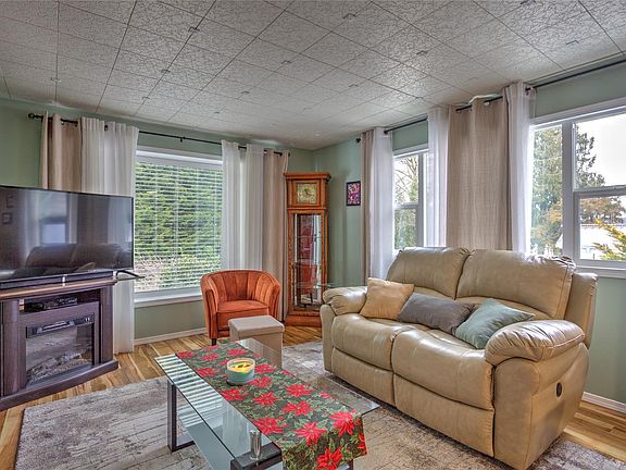 3rd image of 1265 Cherry Point Rd #3