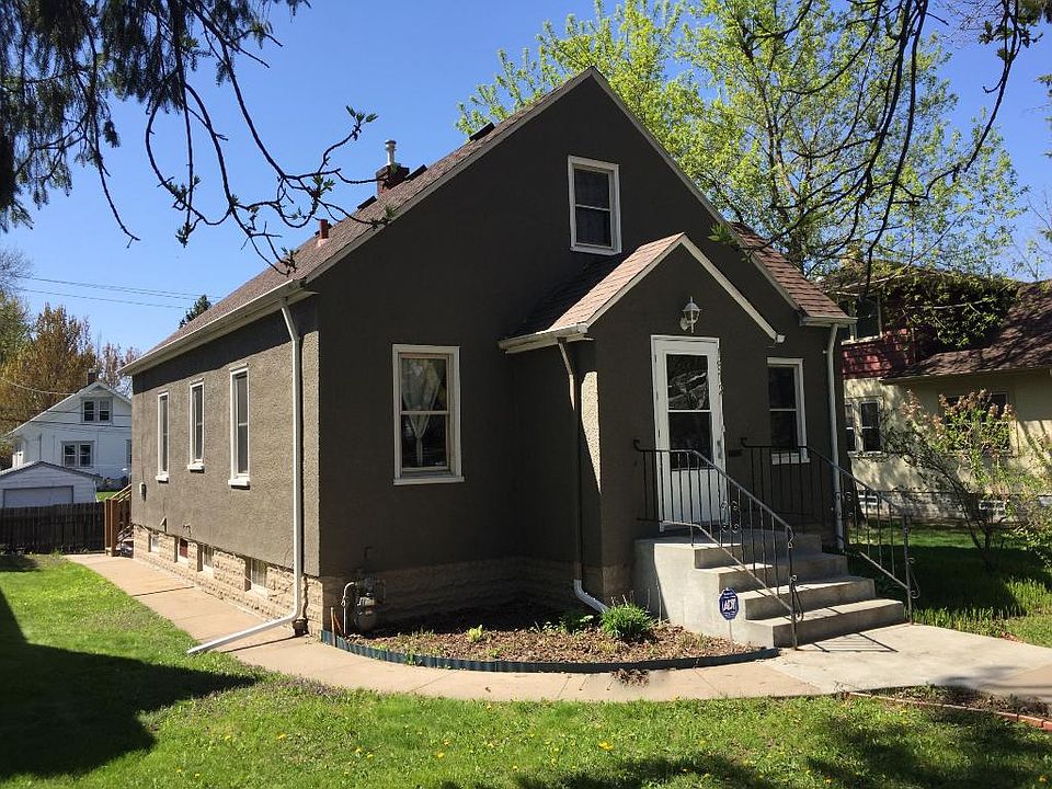 1st image of 1872 Ivy Ave E