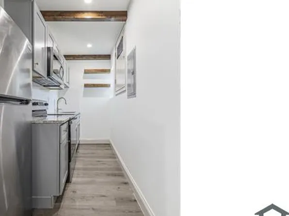 328 N 62nd St Floor 3, Philadelphia, PA 19139