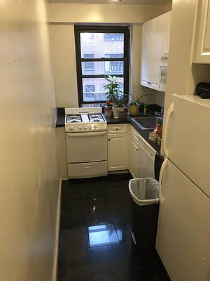 Rented by New York City Apartments | media 27