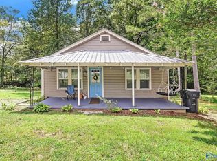 532 Longview Rd, Henagar, AL 35978