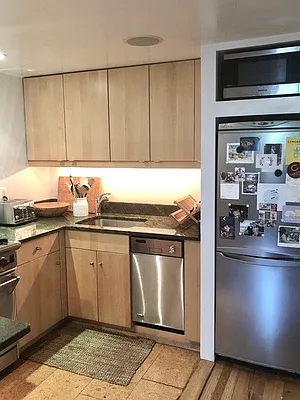 Rented by Level Group | media 4