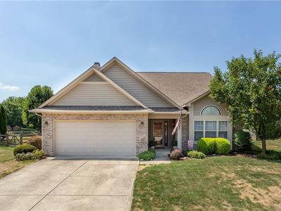 10740 Thistle Rdg, Fishers, IN, 46038