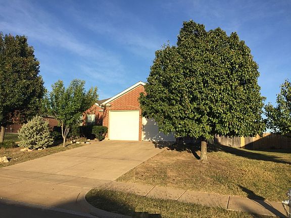 3rd image of 1520 Shady Shores Dr