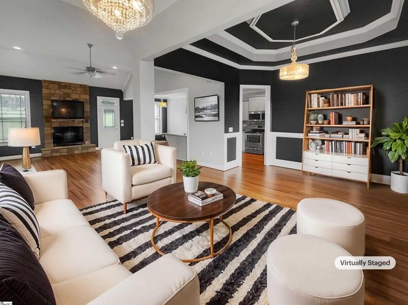 426 Rebel Ridge Rd, Lyman, SC 29365