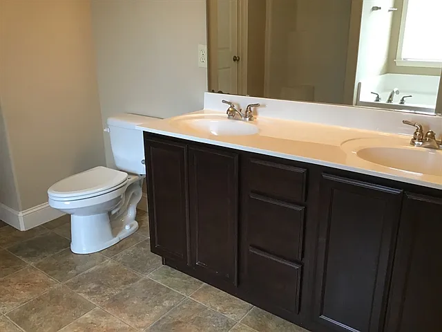 112 Summerdale Dr — Photo 8
