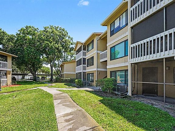4th image of 1550 S Belcher Rd APT 115