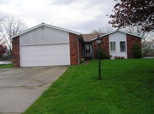 15887 River Heights Rd, Constantine, MI 49042