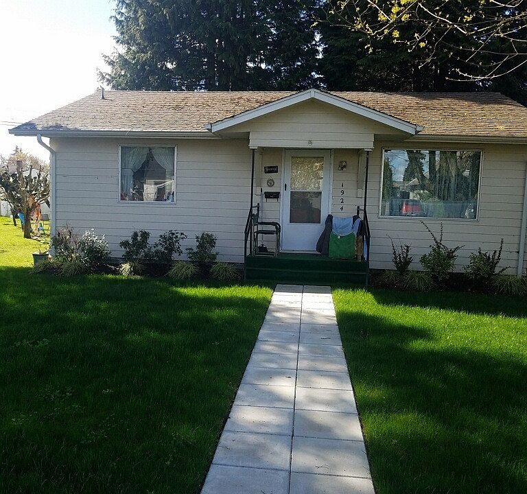 1st image of 1924 6th St