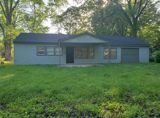 4 Marilyn Ln, Cahokia, IL 62206