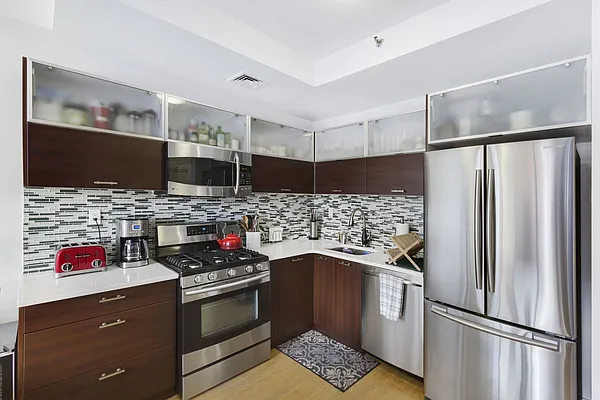 Sold by Compass | media 3