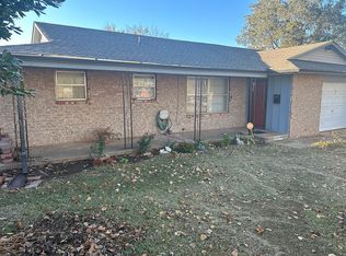 3534 McClaflin Dr, Enid, OK 73701