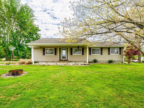 10882 S 200 W, Ferdinand, IN 47532