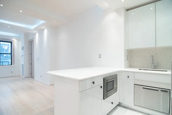 Rented by WAM Partners - William Moses Co. | media 23