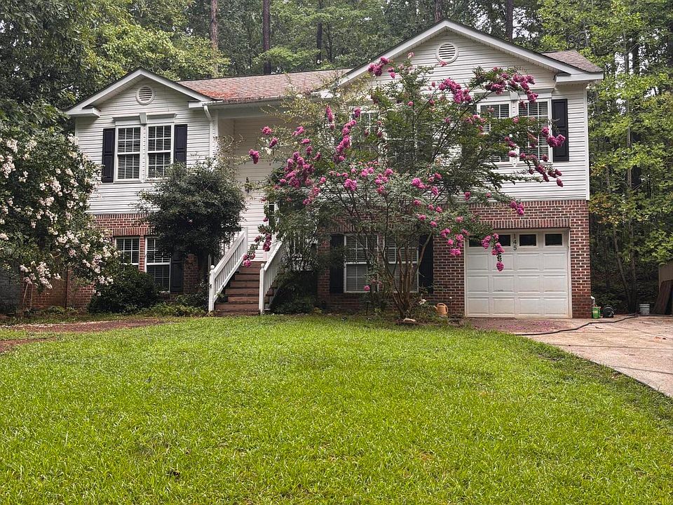 1st image of 145 Huron Dr