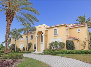 3000 Jasmine Ct, Delray Beach, FL 33483