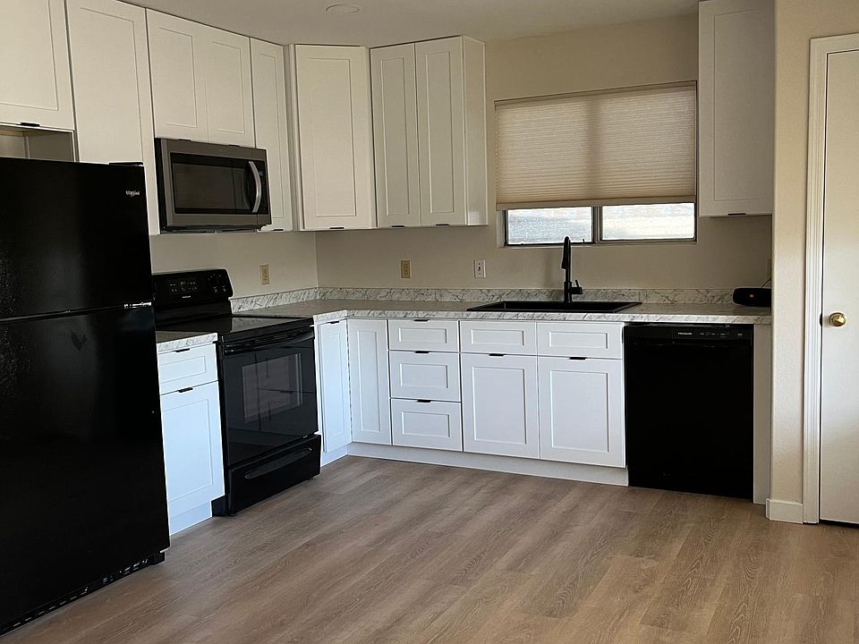 All new cabinets - bright, open, eat-in kitchen