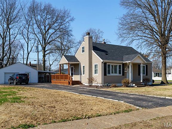 3rd image of 1802 Bremen Ave