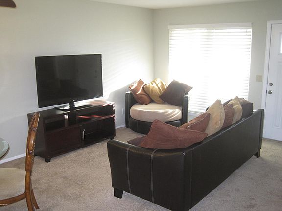 3rd image of 18817 Deluna Ct