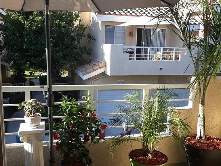 25182 Via Catalina — Photo 3