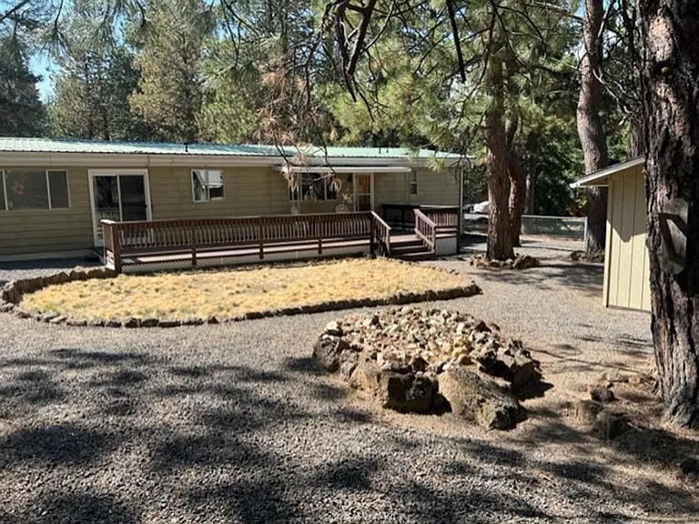18887 Shoshone Rd — Photo 2