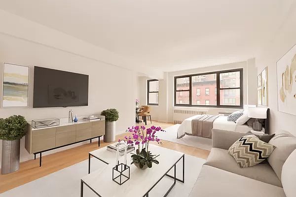 1st image of 250 E 39th St APT 5G