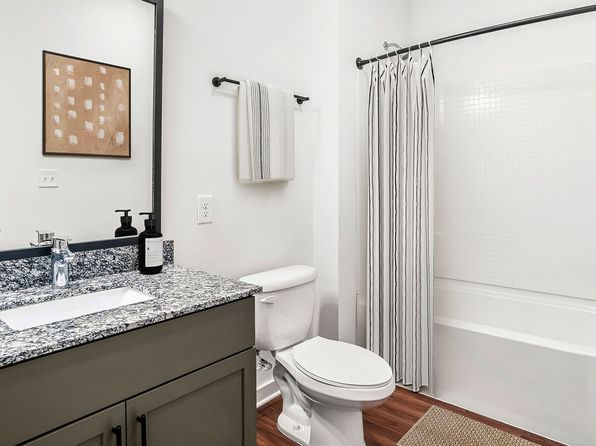 305 Prine Pl #3305