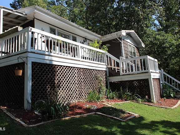 3rd image of 230 Presley Ln