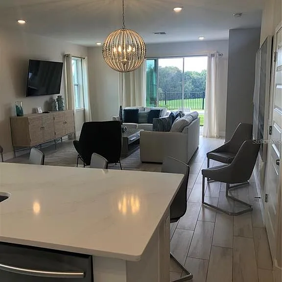 820 Driving Range Ct — Photo 10