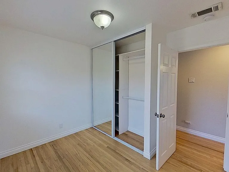 420 Adlena Dr — Photo 20