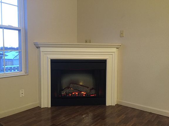 5th image of 6879 Boston Dr