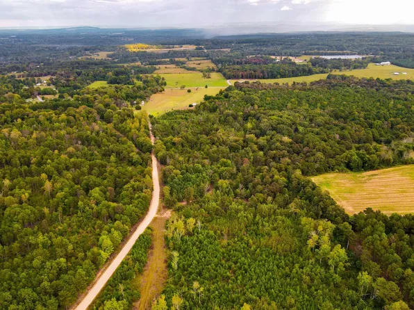 3 County Road 79, Fort Payne, AL 35967
