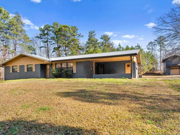 412 Shelia Dr NE, Dalton, GA 30721