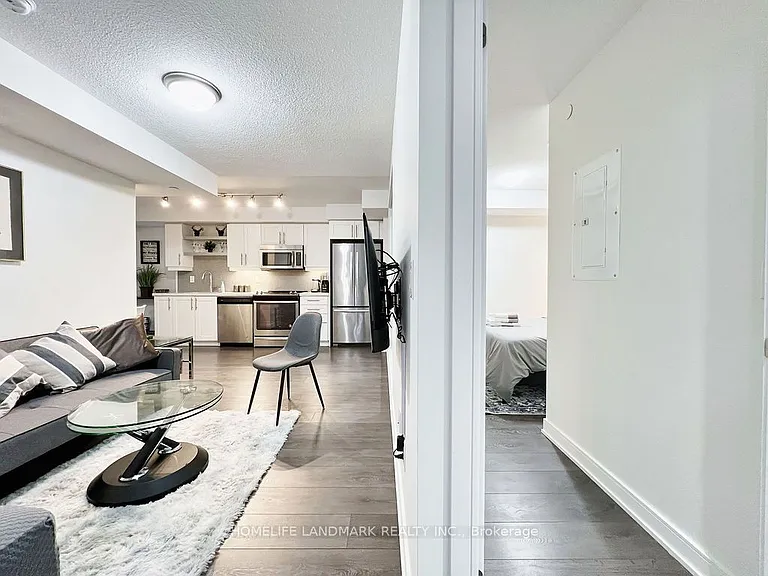 525 Adelaide St W #1620 — Photo 45