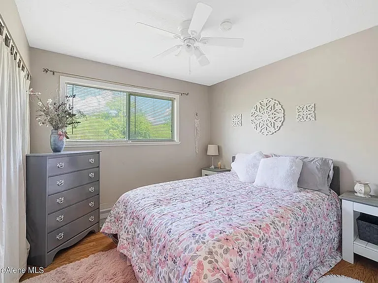 6243 Colorado St — Photo 17