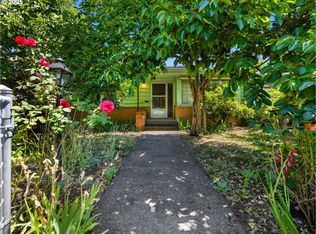 2430 SE 77th Ave, Portland, OR 97206