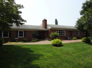 1336 Gradyville Rd, Glen Mills, PA 19342