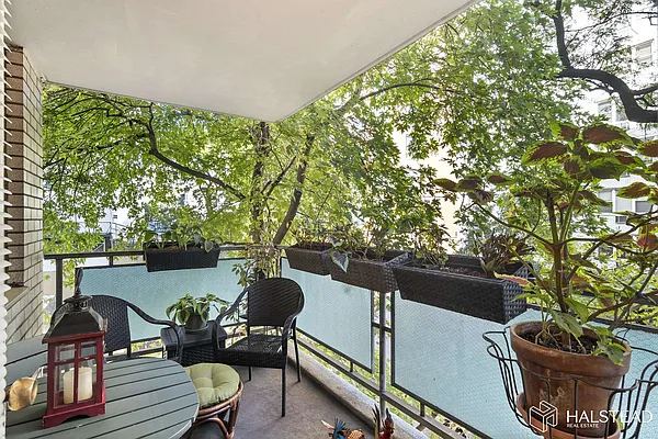 Sold by Halstead Real Estate | media 12