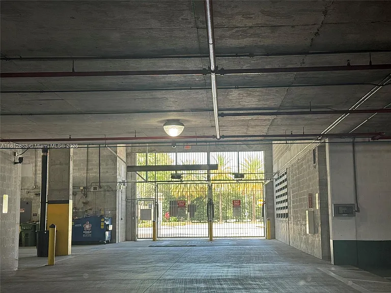 2641 N Flamingo Rd #1001N — Photo 28
