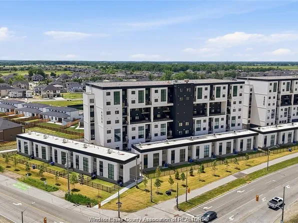 4300 Laurier Pkwy, Lasalle, ON