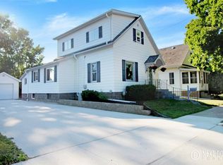 407 N Mountain St, Bay City, MI 48706